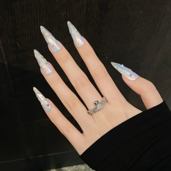 Stunning Iridescent Gray 3D Pearl Press - On Nails