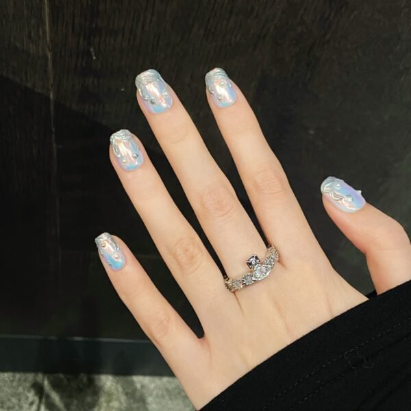 Stunning Iridescent Gray 3D Pearl Press - On Nails