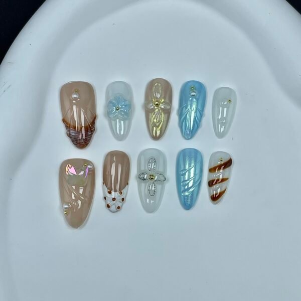 Elegant Seaside Shell Pearl Handmade Press - On Nails