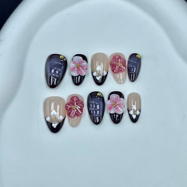 Elegant Floral Black Purple Pearl Handmade Press - On Nails