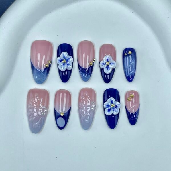 Elegant Floral Blue Pink Gradient Press - On Nails